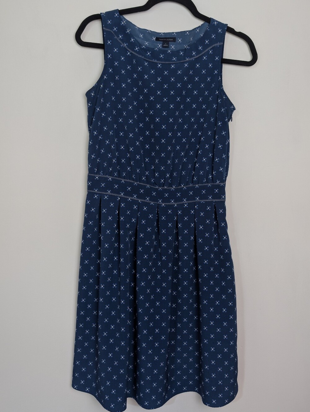 Tommy Hilfiger Navy Blue Floral Midi Sleevesless Dress Size 6 Workwear